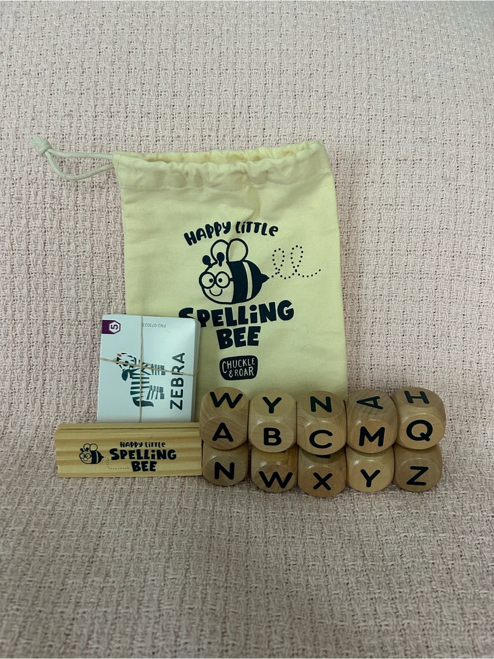 Chuckle & Roar Spelling Bee learning set